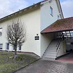 Gasthuis Platzhirsch 2 Geisleden